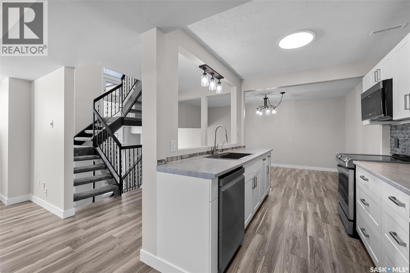 5064 10th Avenue, Regina, Saskatchewan  S4T 7P4 - Photo 10 - SK033183