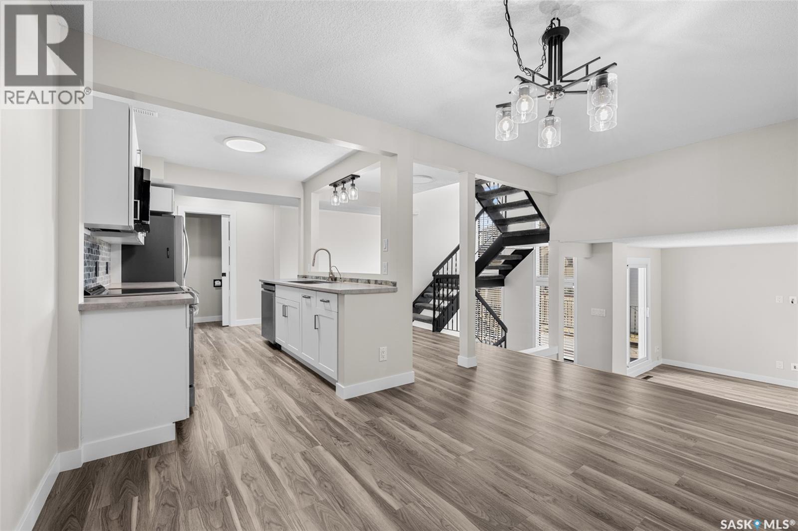 5064 10th Avenue, Regina, Saskatchewan  S4T 7P4 - Photo 7 - SK033183