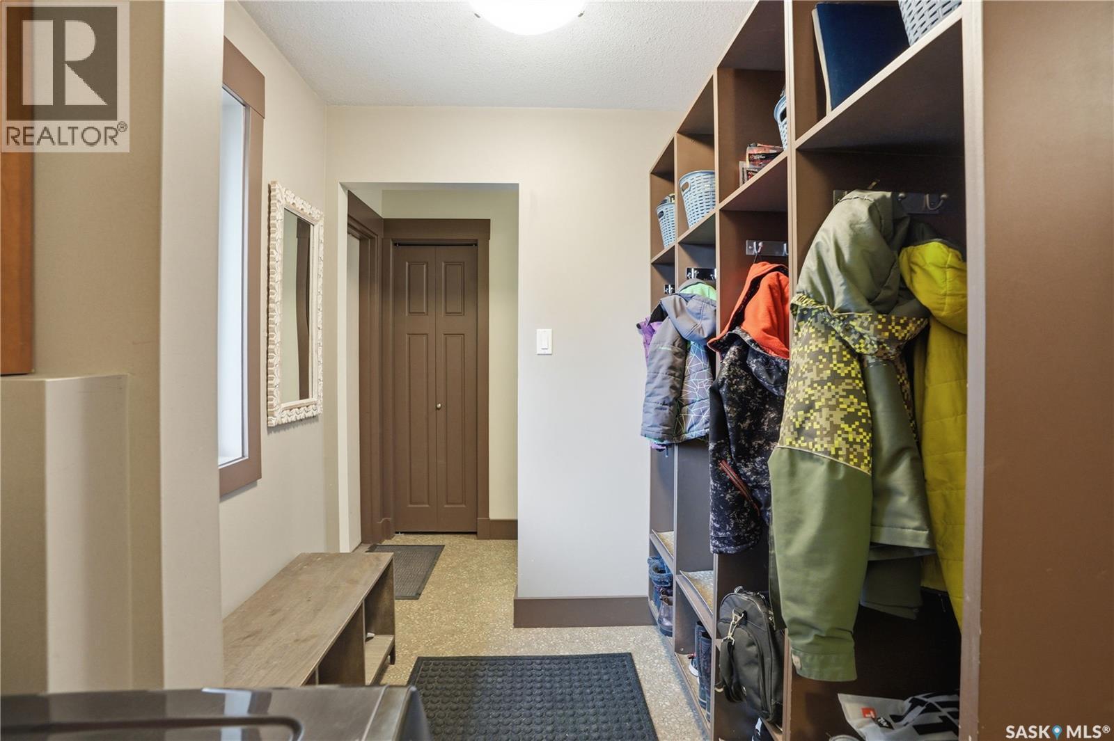 301 Coldspring Crescent, Saskatoon, Saskatchewan  S7J 3M9 - Photo 29 - SK033149