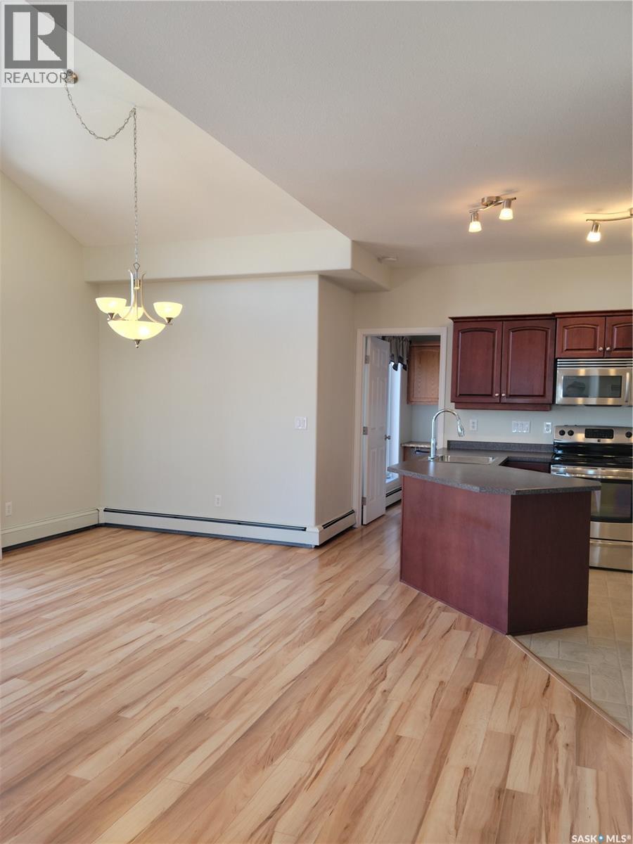 304 928 Heritage View, Saskatoon, Saskatchewan  S7H 5R9 - Photo 10 - SK033004