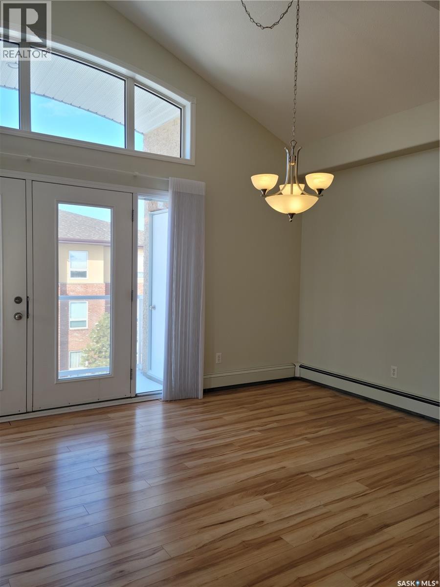 304 928 Heritage View, Saskatoon, Saskatchewan  S7H 5R9 - Photo 4 - SK033004