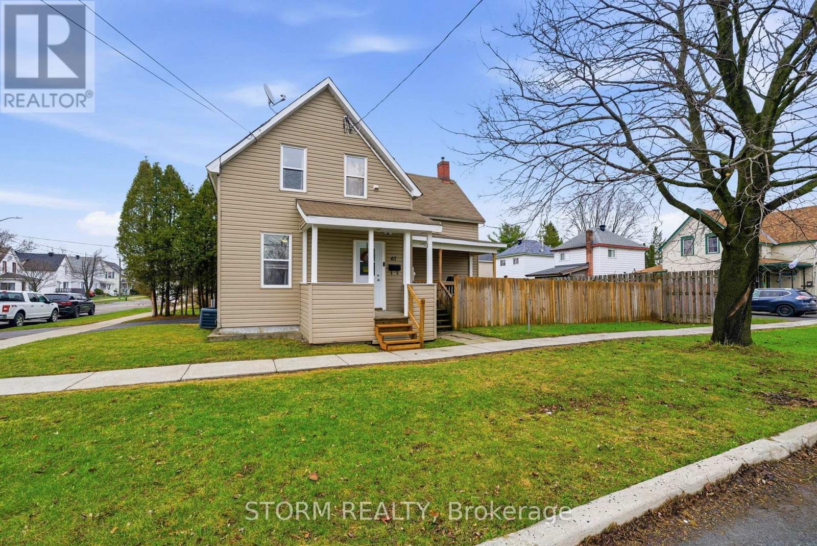 45 Seymour Avenue, Cornwall, Ontario  K6J 4M3 - Photo 2 - X13012132