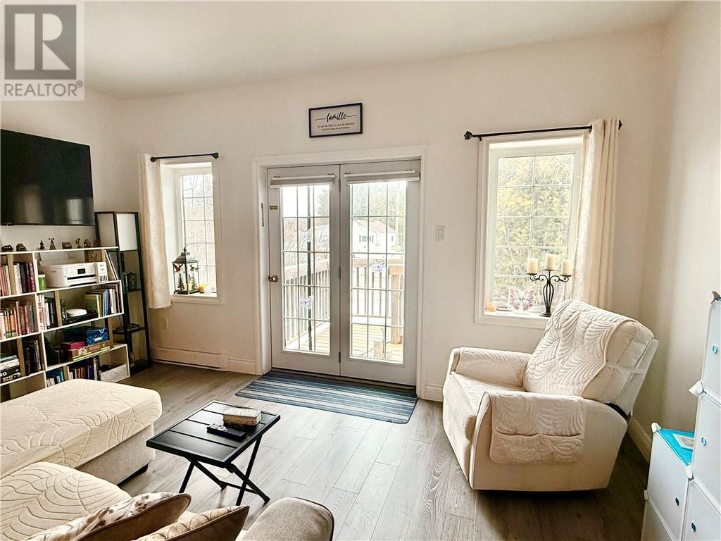 7 Confederation Street, Blind River, Ontario  P0R 1B0 - Photo 12 - 2126952