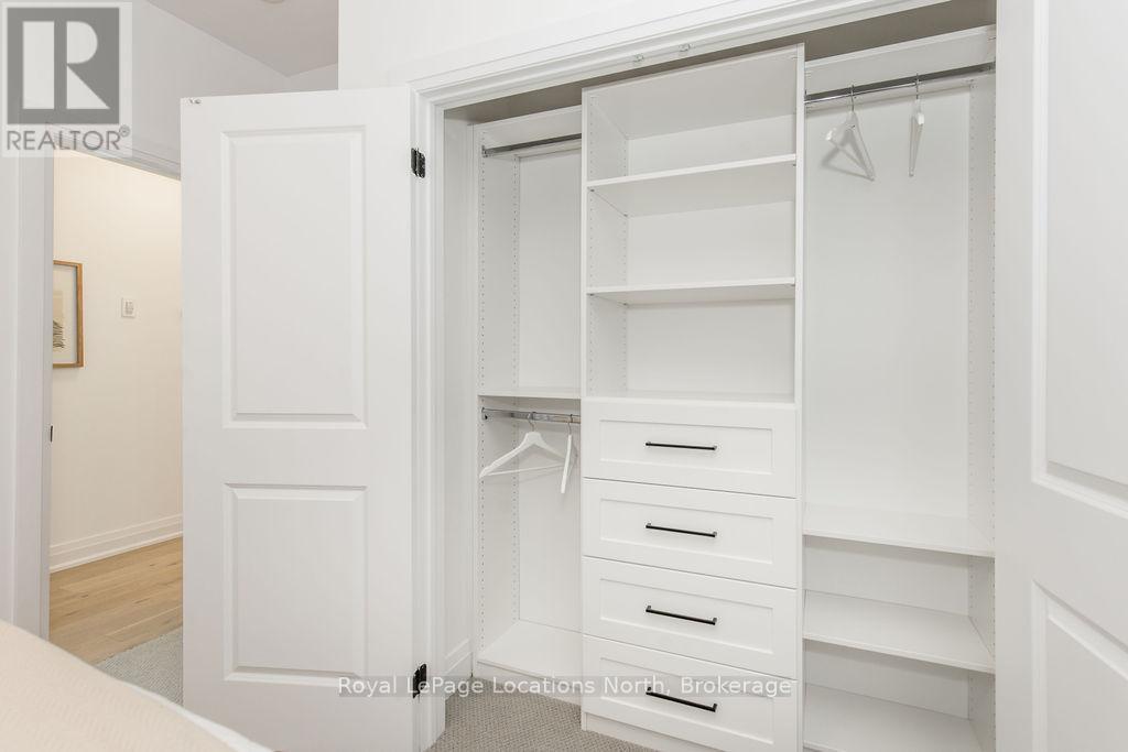 36 Simona Avenue, Wasaga Beach, Ontario  L9Z 0L3 - Photo 29 - S13012030