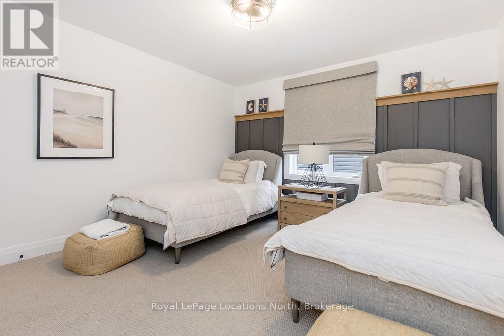 36 Simona Avenue, Wasaga Beach, Ontario  L9Z 0L3 - Photo 41 - S13012030