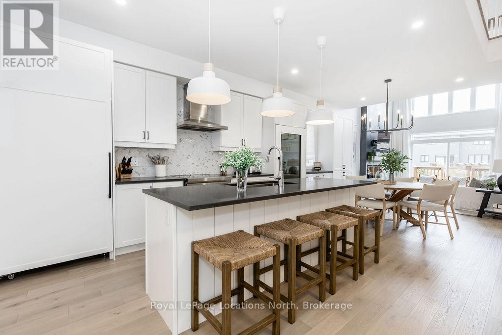 36 Simona Avenue, Wasaga Beach, Ontario  L9Z 0L3 - Photo 5 - S13012030