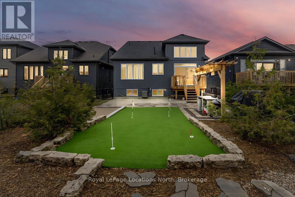 36 Simona Avenue, Wasaga Beach, Ontario  L9Z 0L3 - Photo 50 - S13012030