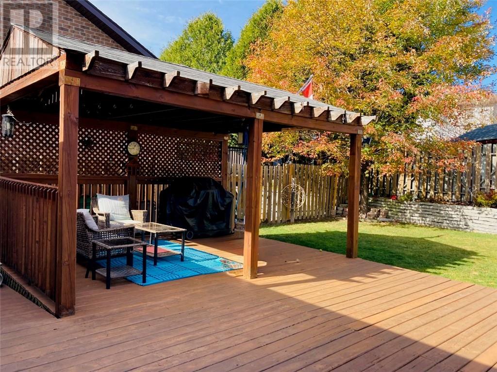 41 Oak Street, Capreol, Ontario  P0M 1H0 - Photo 3 - 2127154