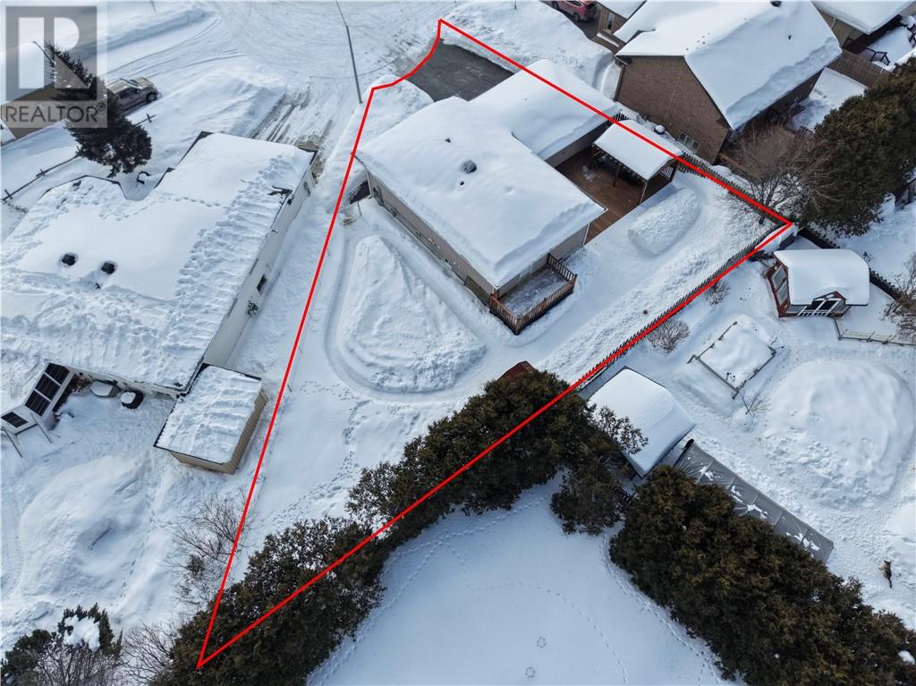 41 Oak Street, Capreol, Ontario  P0M 1H0 - Photo 6 - 2127154