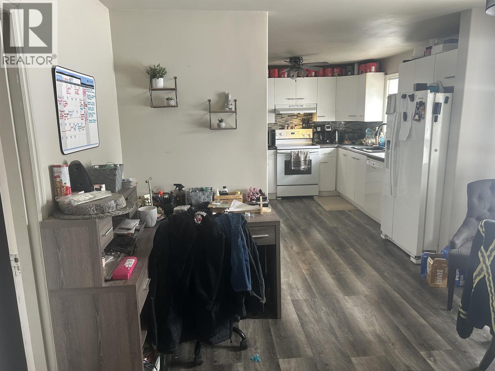 8508 98 Avenue, Fort St. John, British Columbia  V1J 1P7 - Photo 4 - R3112133