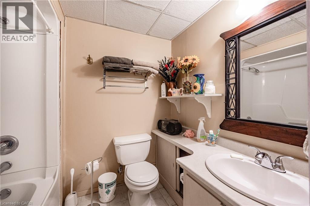 557 Stillwater Crescent, Burlington, Ontario  L7T 3M8 - Photo 17 - 40821692