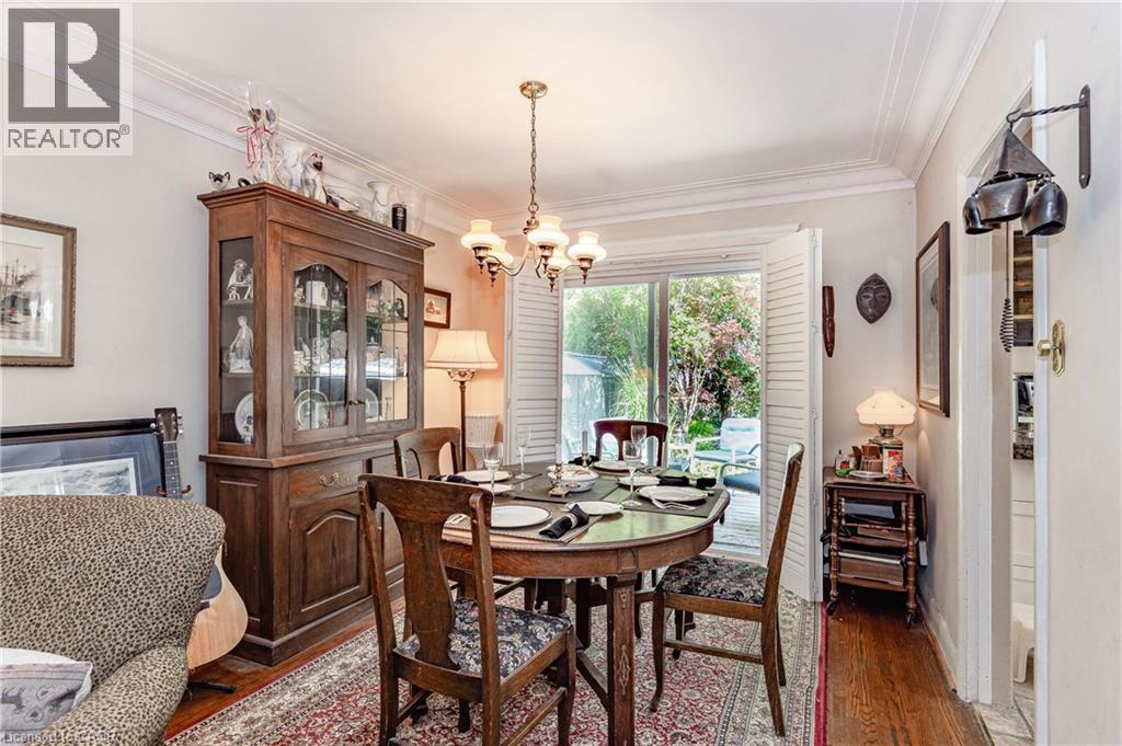 557 Stillwater Crescent, Burlington, Ontario  L7T 3M8 - Photo 4 - 40821692