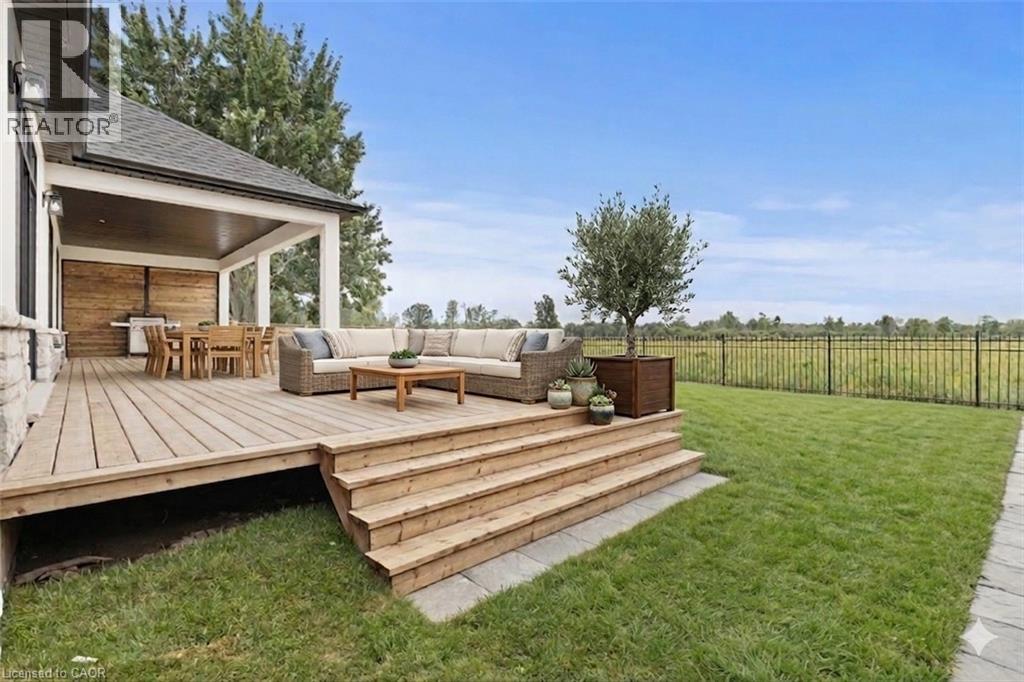 637 Buffalo Road, Fort Erie, Ontario  L2A 5G7 - Photo 5 - 40815222