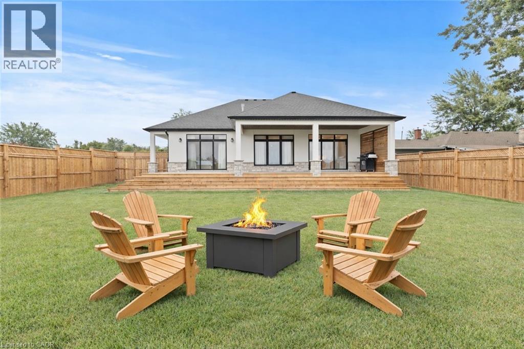 637 Buffalo Road, Fort Erie, Ontario  L2A 5G7 - Photo 4 - 40815222