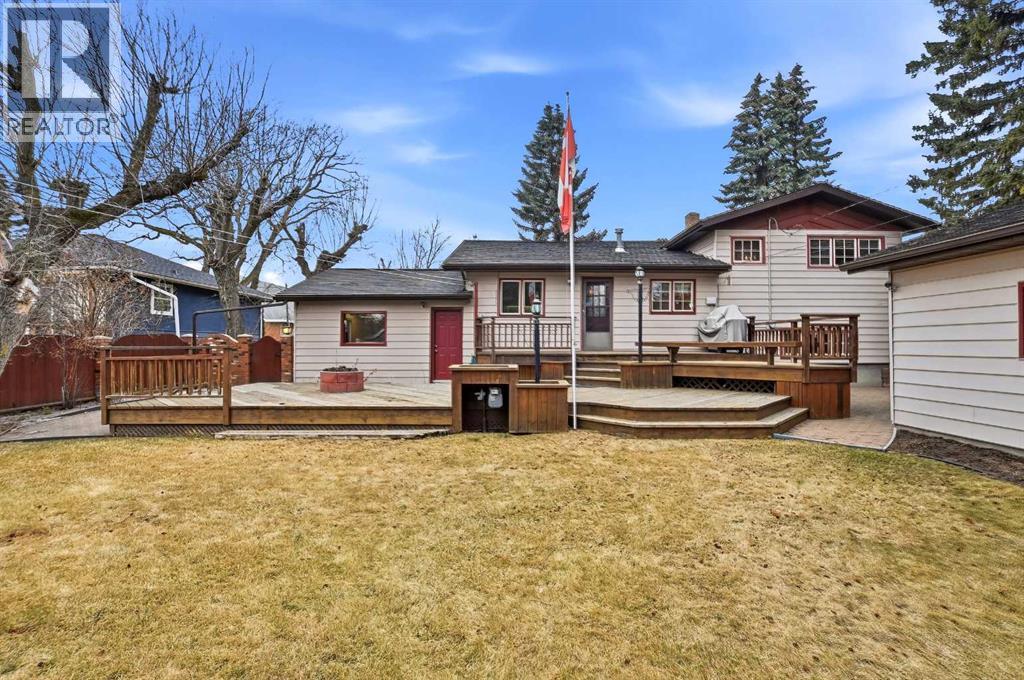 3919 43 Avenue, Red Deer, Alberta  T4N 3B8 - Photo 29 - A2302120