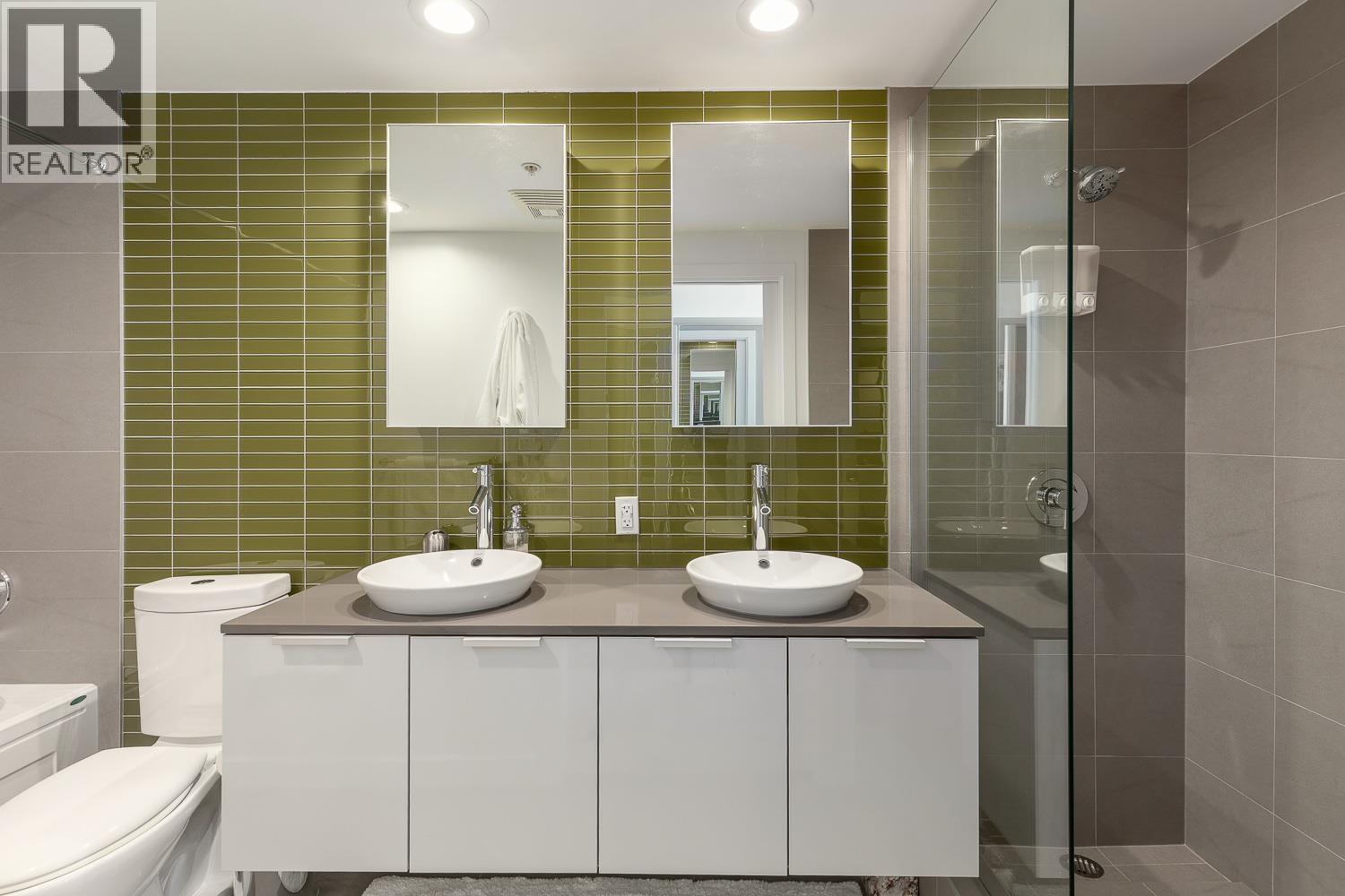 2903 128 W Cordova Street, Vancouver, British Columbia  V6B 0E5 - Photo 14 - R3112381