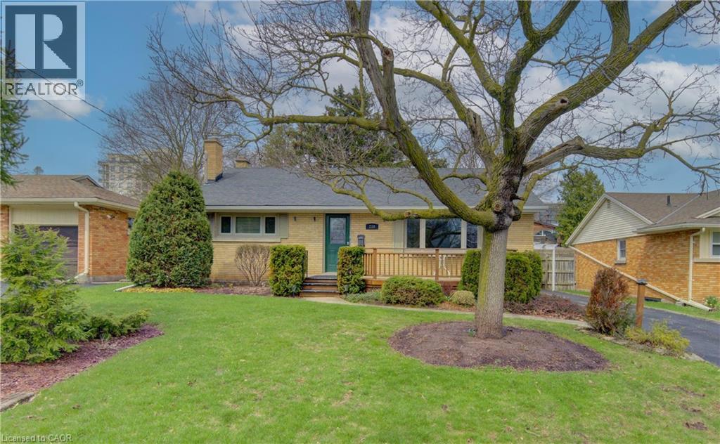 210 Lourdes Street, Waterloo, Ontario  N2L 1N7 - Photo 5 - 40821600