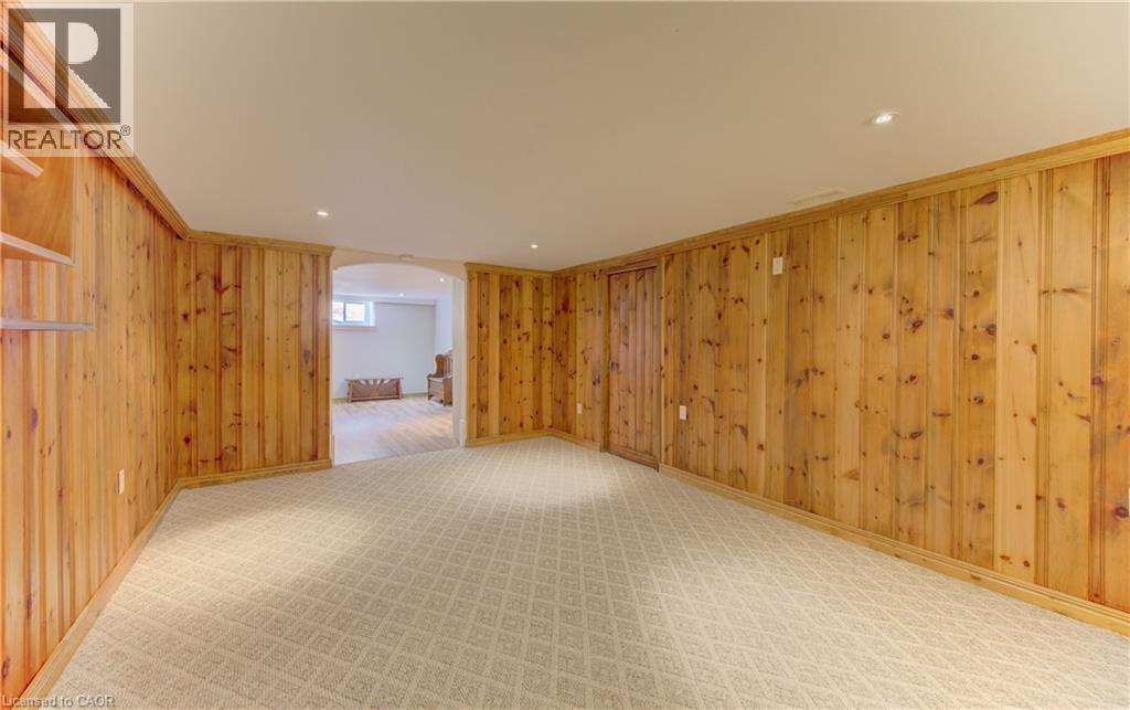 210 Lourdes Street, Waterloo, Ontario  N2L 1N7 - Photo 29 - 40821600