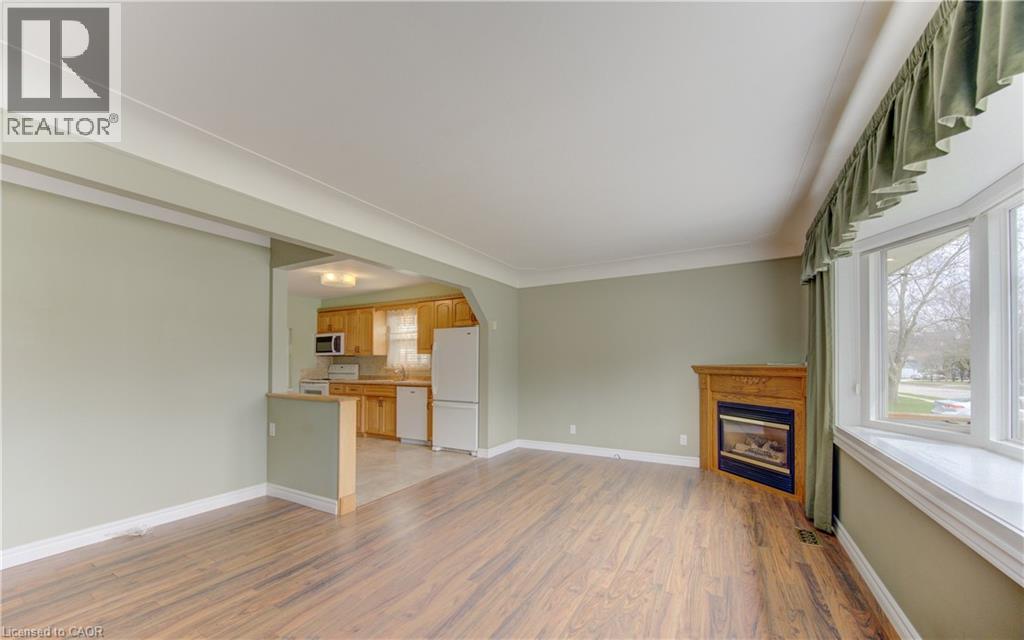 210 Lourdes Street, Waterloo, Ontario  N2L 1N7 - Photo 17 - 40821600