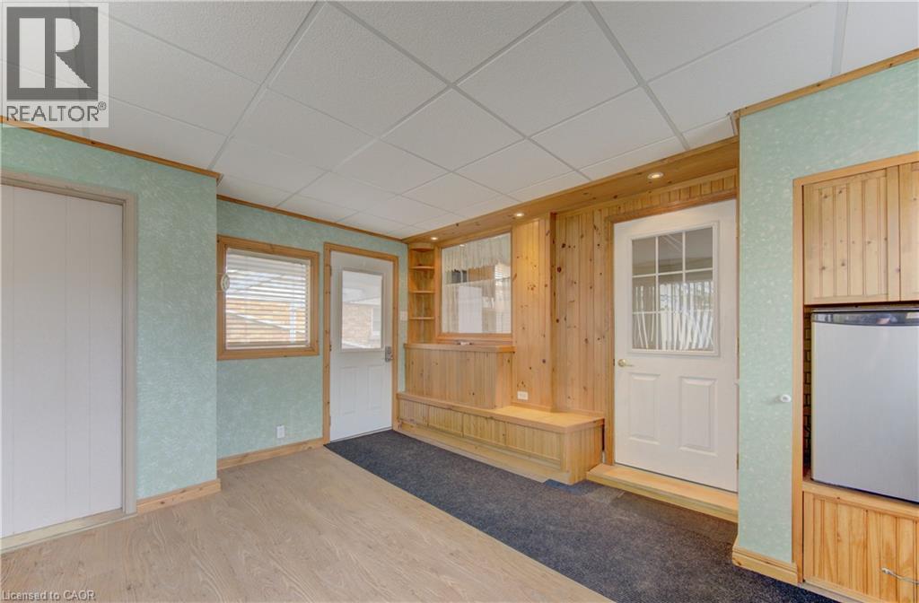 210 Lourdes Street, Waterloo, Ontario  N2L 1N7 - Photo 35 - 40821600