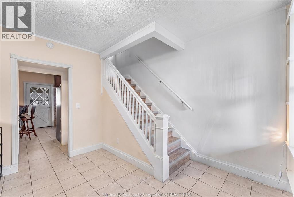 836 Elliott Street East, Windsor, Ontario  N9A 3S7 - Photo 3 - 26008418