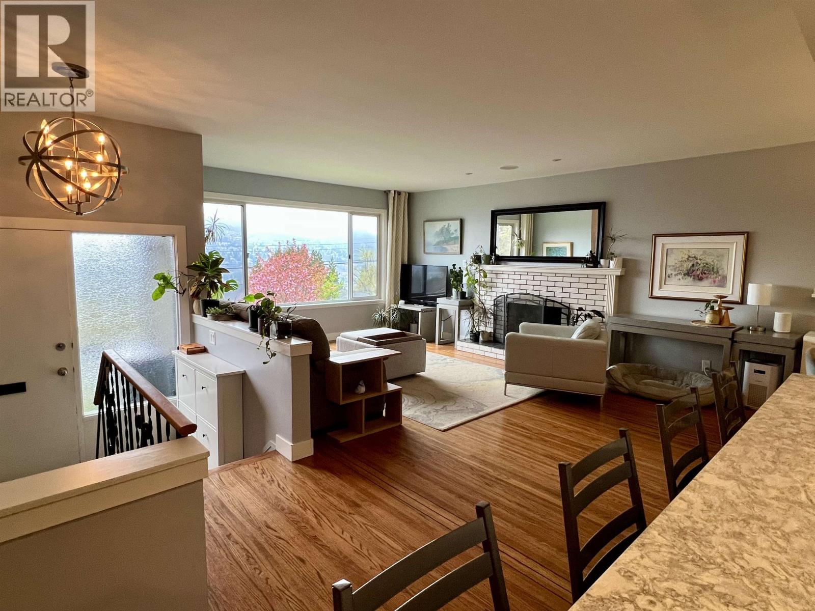 918 Baker Drive, Coquitlam, British Columbia  V3J 6X2 - Photo 7 - R3112232