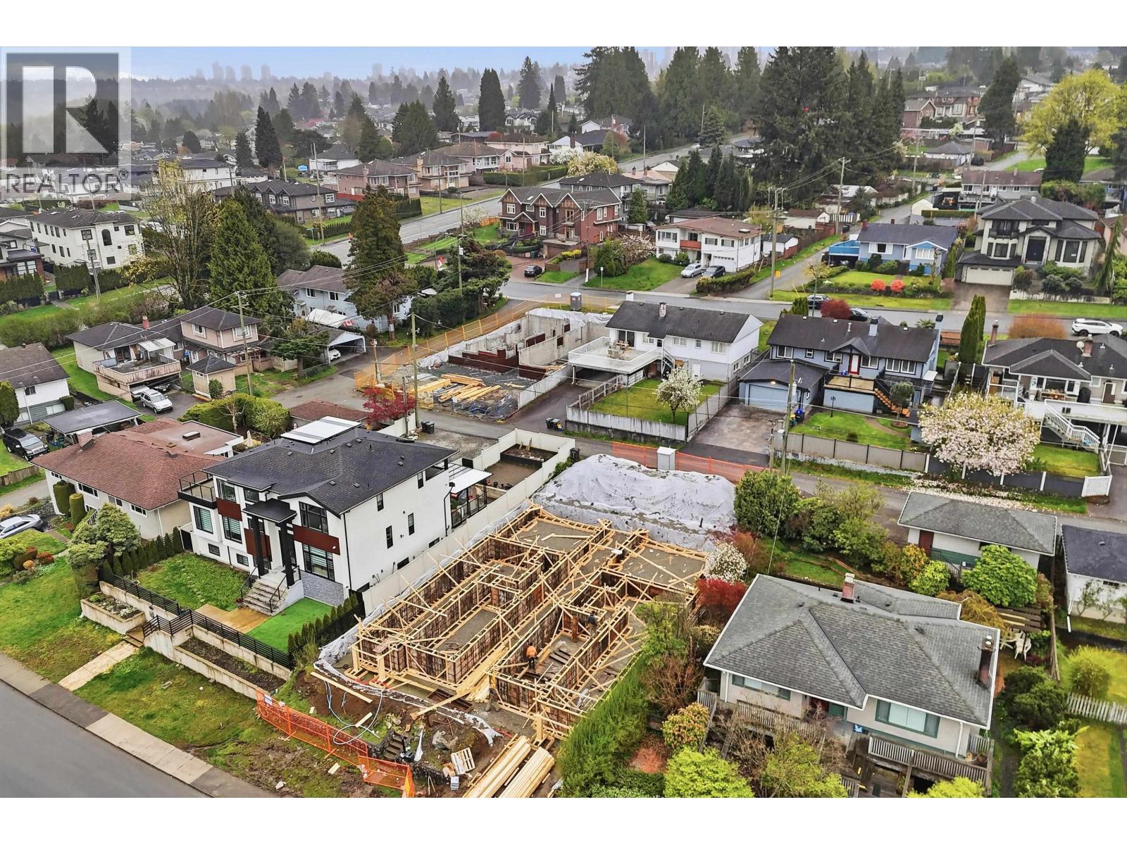 4465 Price Crescent, Burnaby, British Columbia  V5G 2N5 - Photo 7 - R3111411