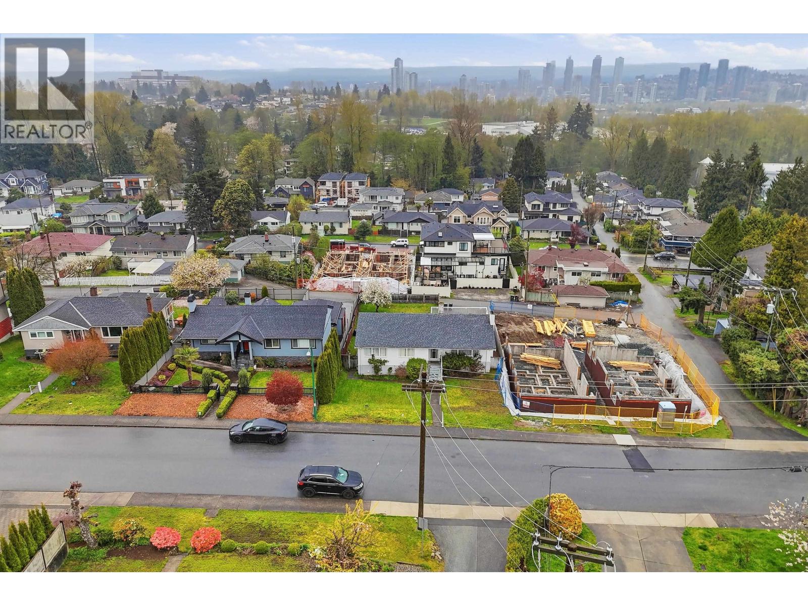 4465 Price Crescent, Burnaby, British Columbia  V5G 2N5 - Photo 8 - R3111411