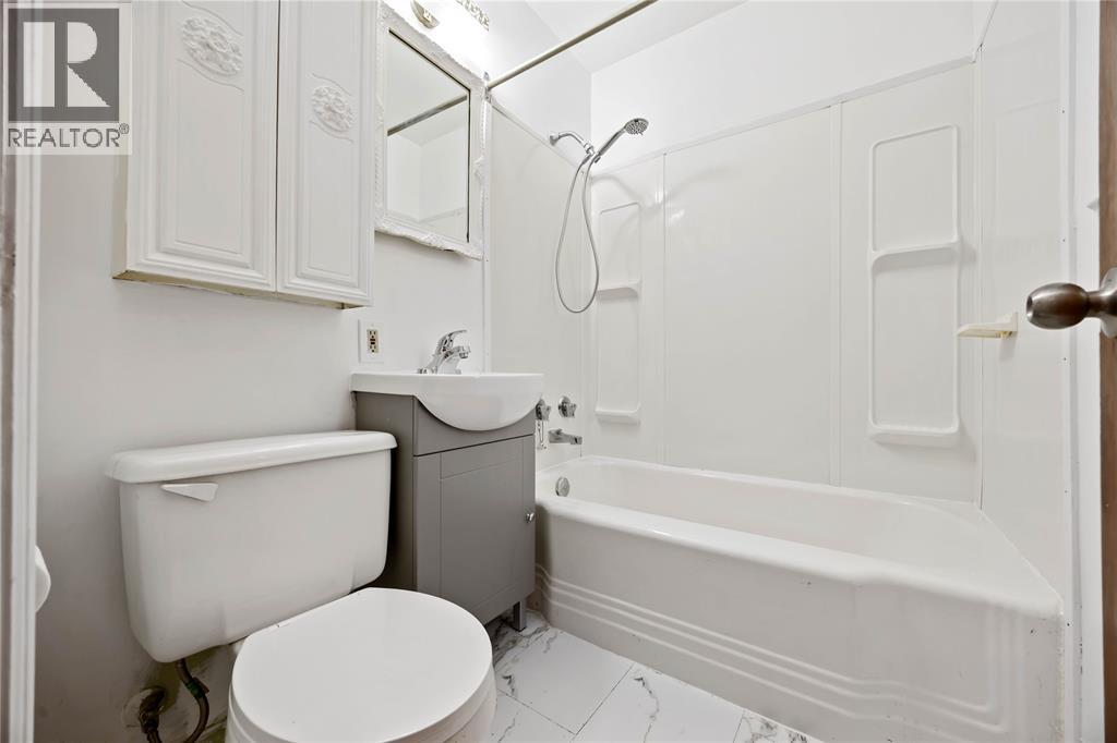 478 Indian Road North, Sarnia, Ontario  N7T 7G4 - Photo 12 - 26007359