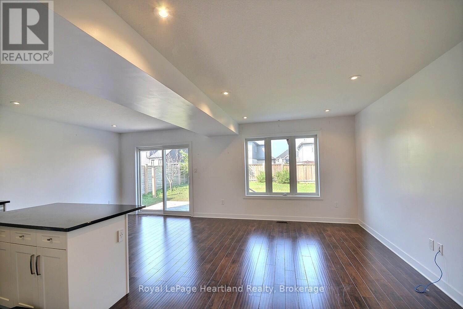 371 Beech Street, Lucan Biddulph, Ontario  N0M 2J0 - Photo 5 - X13012092