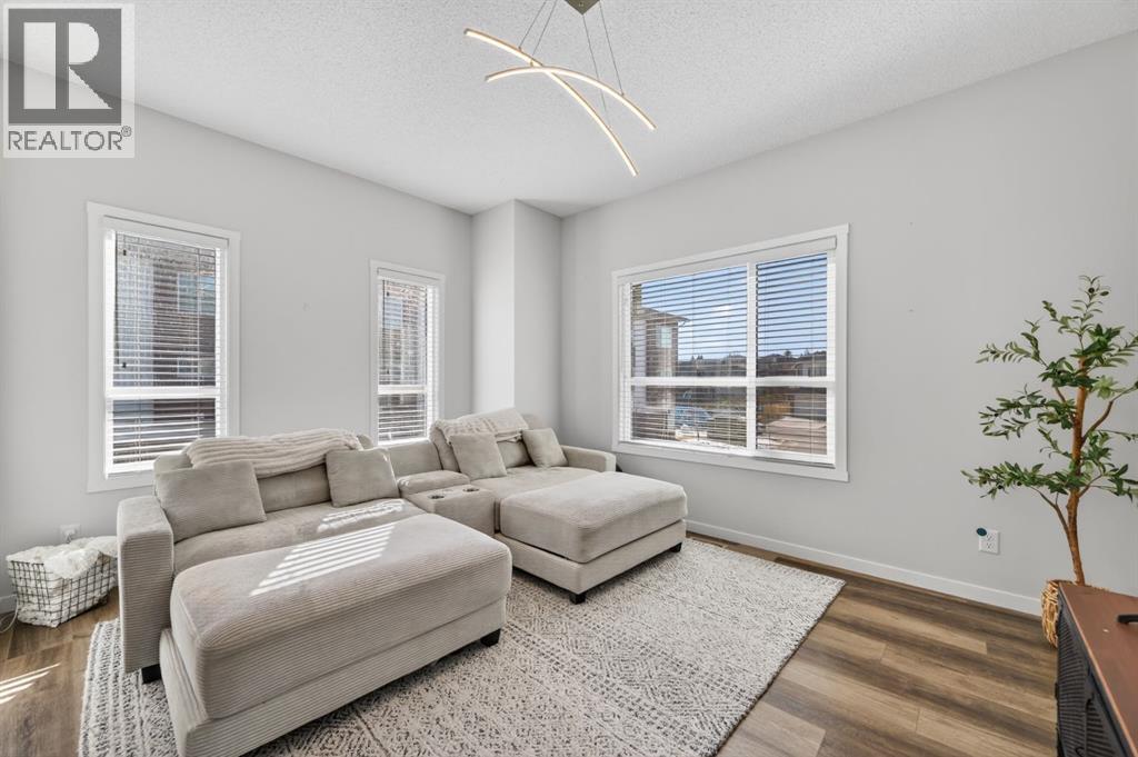 220 Harvest Grove Walk Ne, Calgary, Alberta  T3K 2M1 - Photo 6 - A2300936