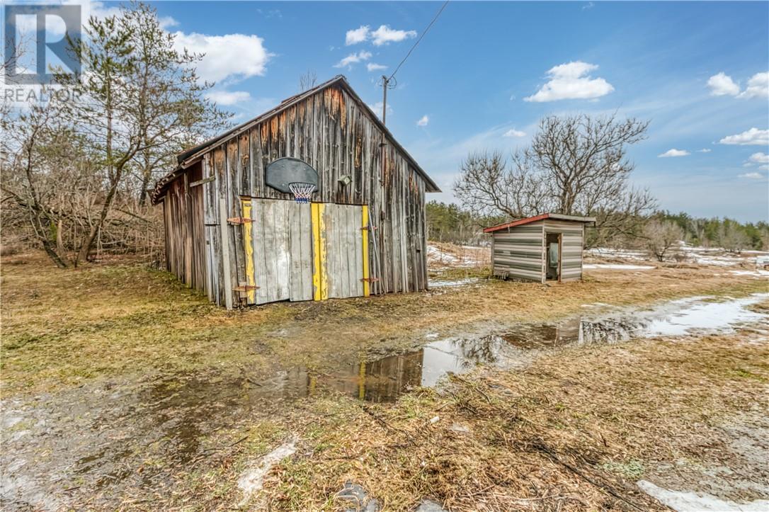 591 Northern Central, Hagar, Ontario  P0H 2N0 - Photo 4 - 2127169