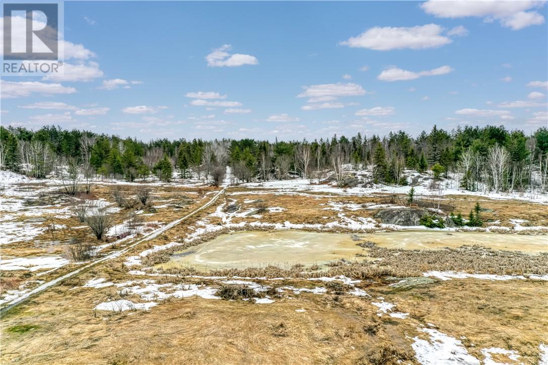 591 Northern Central, Hagar, Ontario  P0H 2N0 - Photo 7 - 2127169