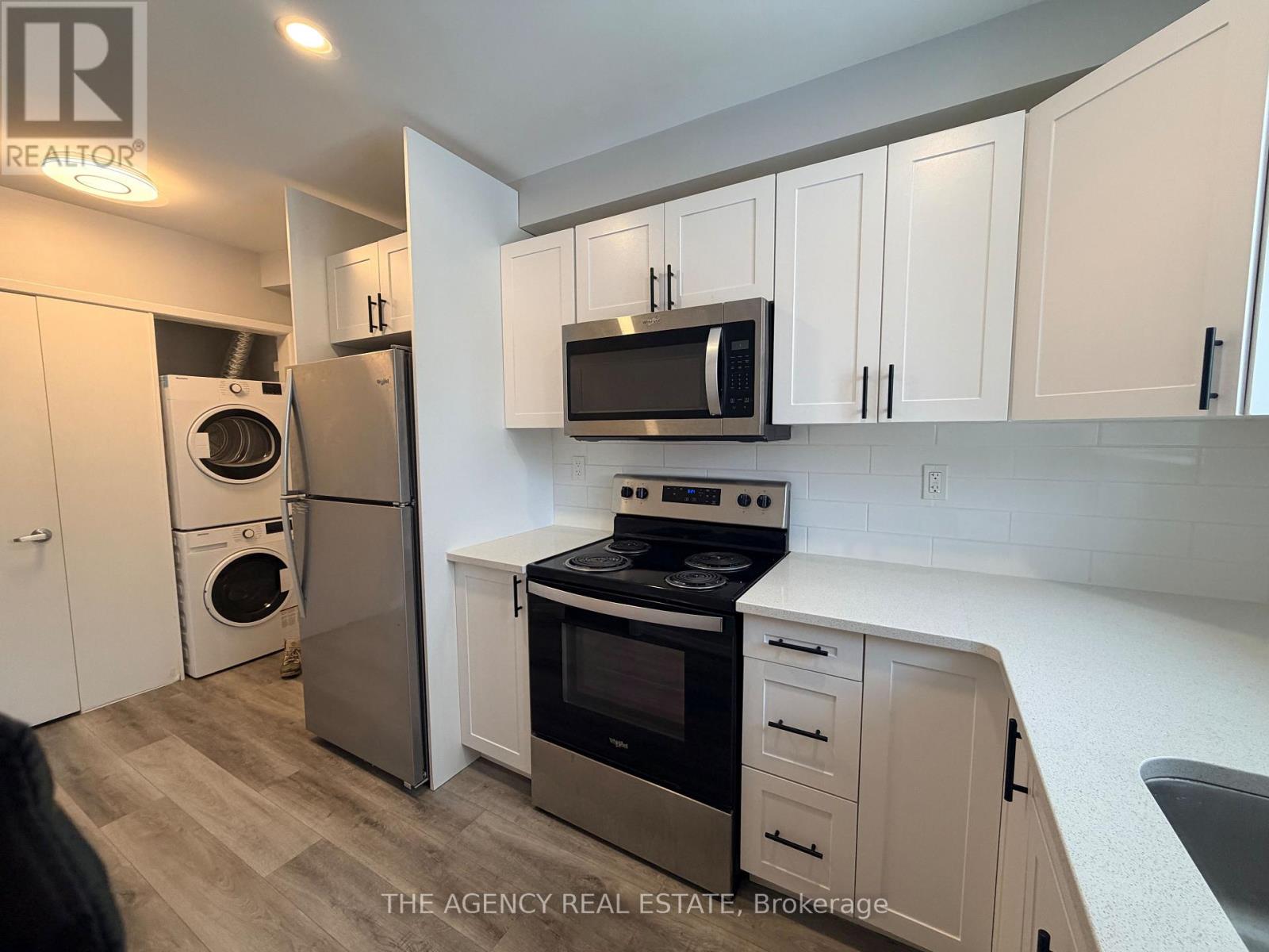 4 - 63 Wellington Road, London South, Ontario  N6C 4M7 - Photo 2 - X13012142