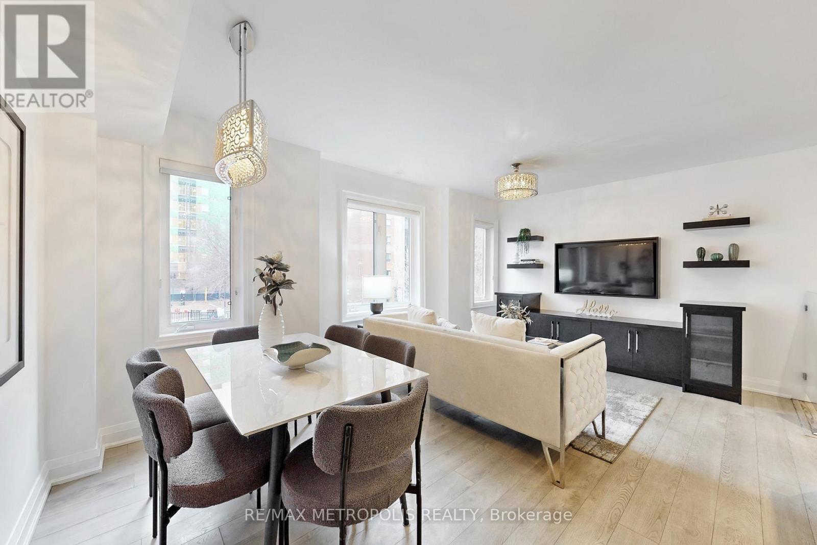 404 - 12 Sudbury Street, Toronto, Ontario  M6J 3W7 - Photo 11 - C13012034