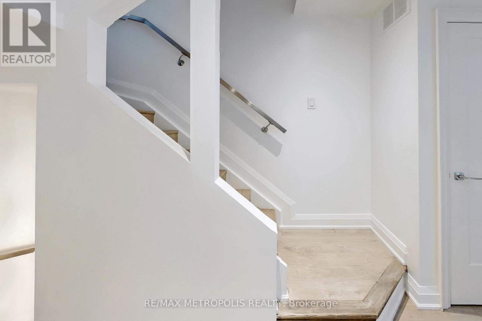 404 - 12 Sudbury Street, Toronto, Ontario  M6J 3W7 - Photo 29 - C13012034