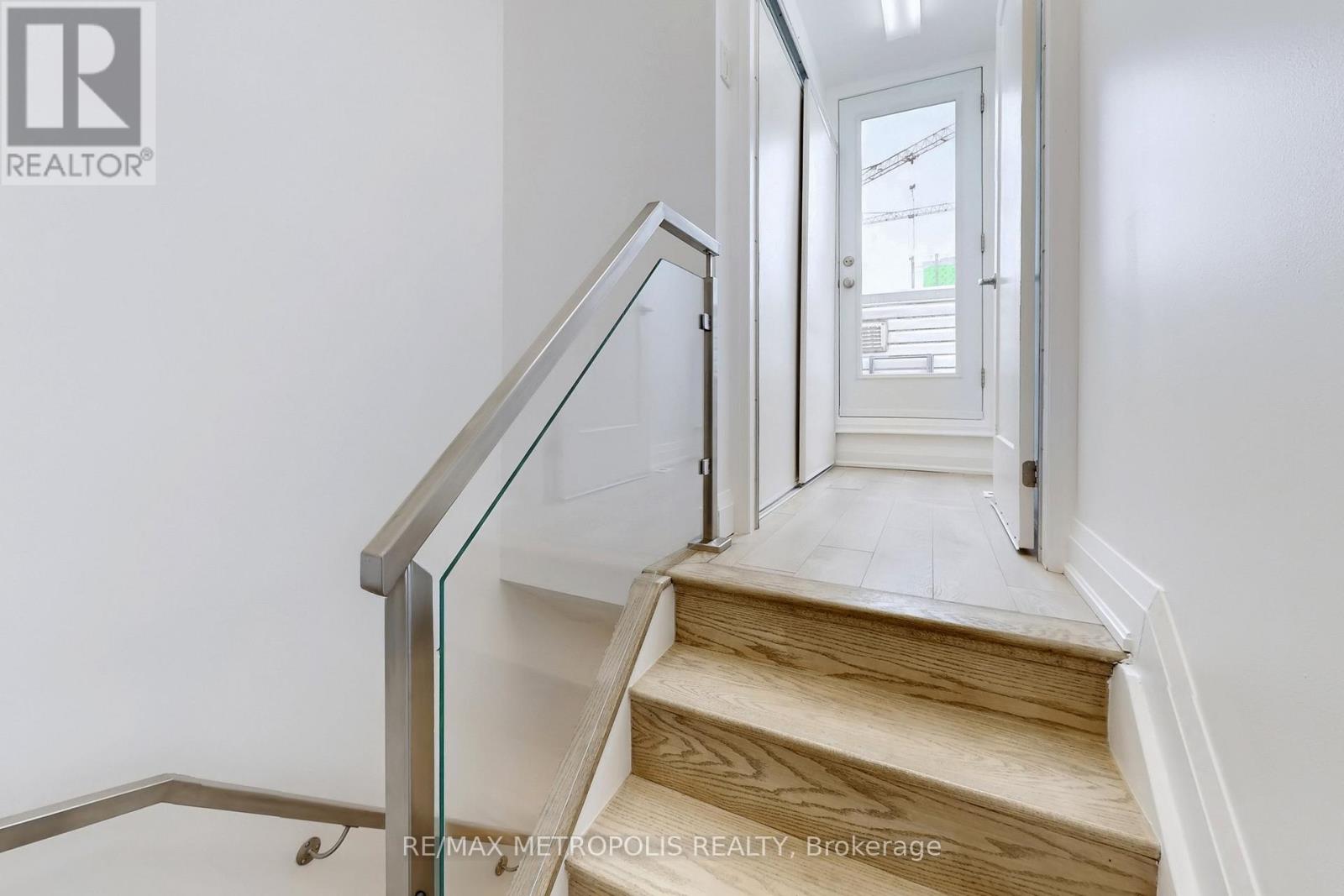 404 - 12 Sudbury Street, Toronto, Ontario  M6J 3W7 - Photo 37 - C13012034