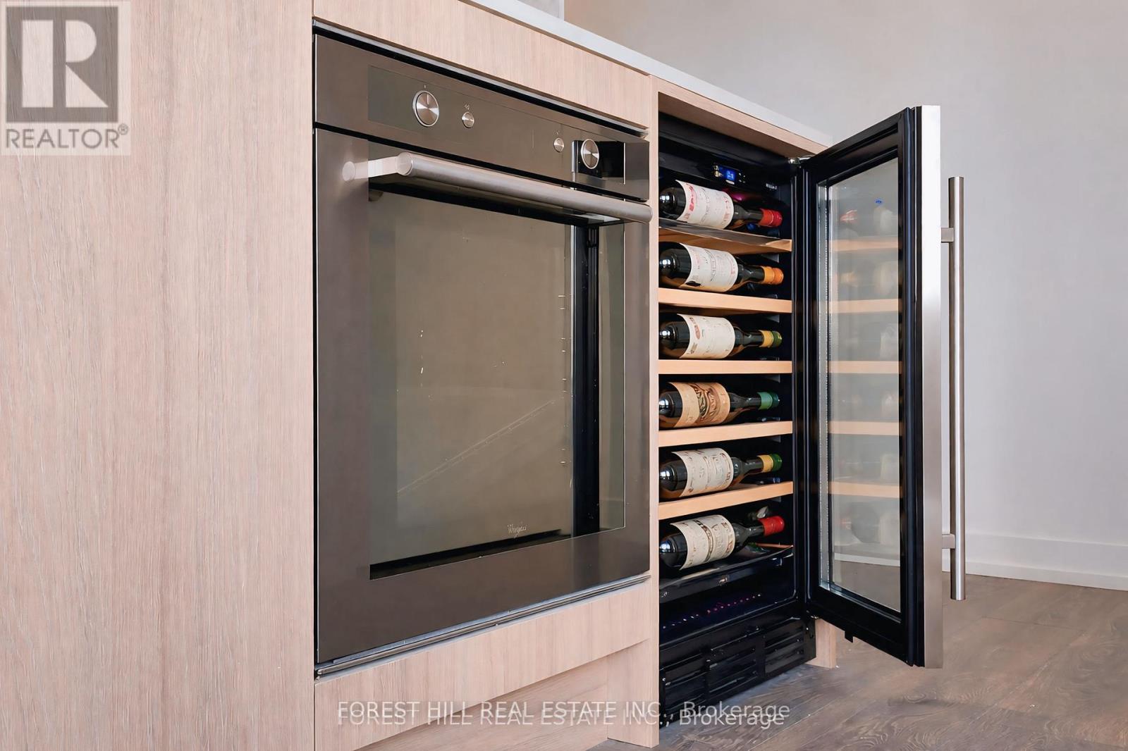 908 - 2020 Bathurst Street, Toronto, Ontario  M5P 0A6 - Photo 6 - C13012066