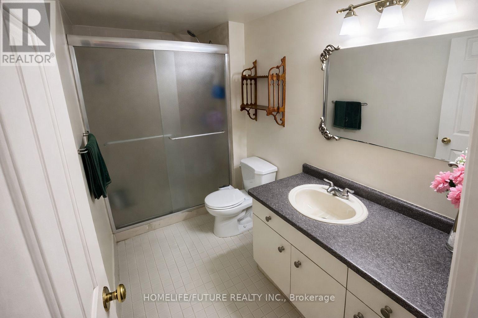 112 - 245 The Don Way W, Toronto, Ontario  M3B 3M2 - Photo 11 - C13012088