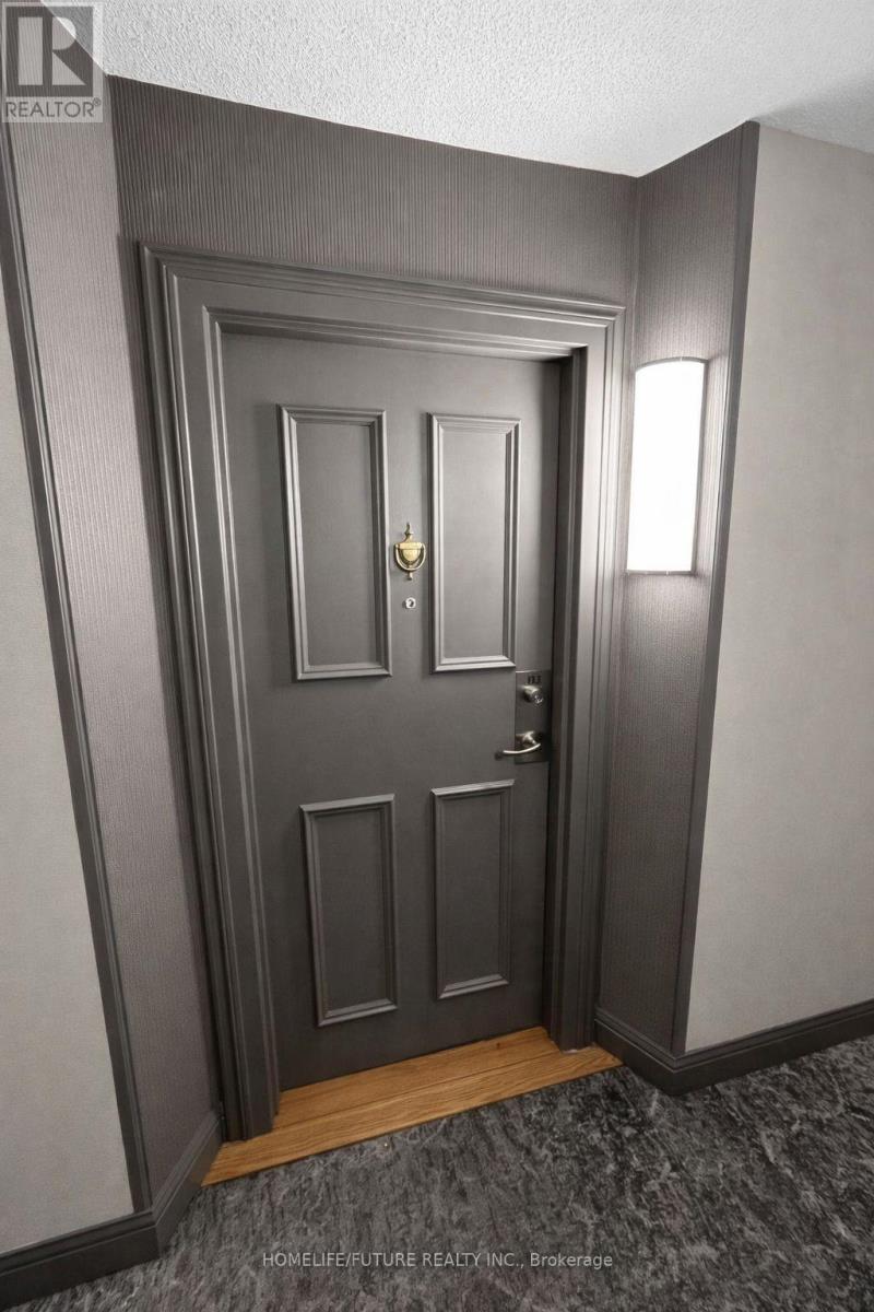 112 - 245 The Don Way W, Toronto, Ontario  M3B 3M2 - Photo 2 - C13012088