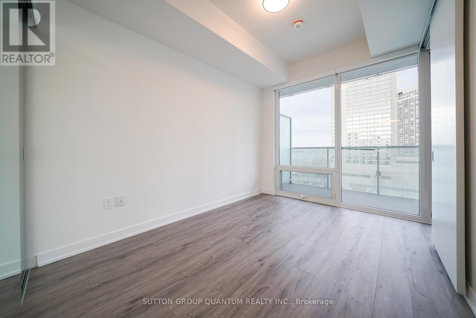 912 - 15 Queens Quay E, Toronto, Ontario  M5E 0C5 - Photo 10 - C13012118