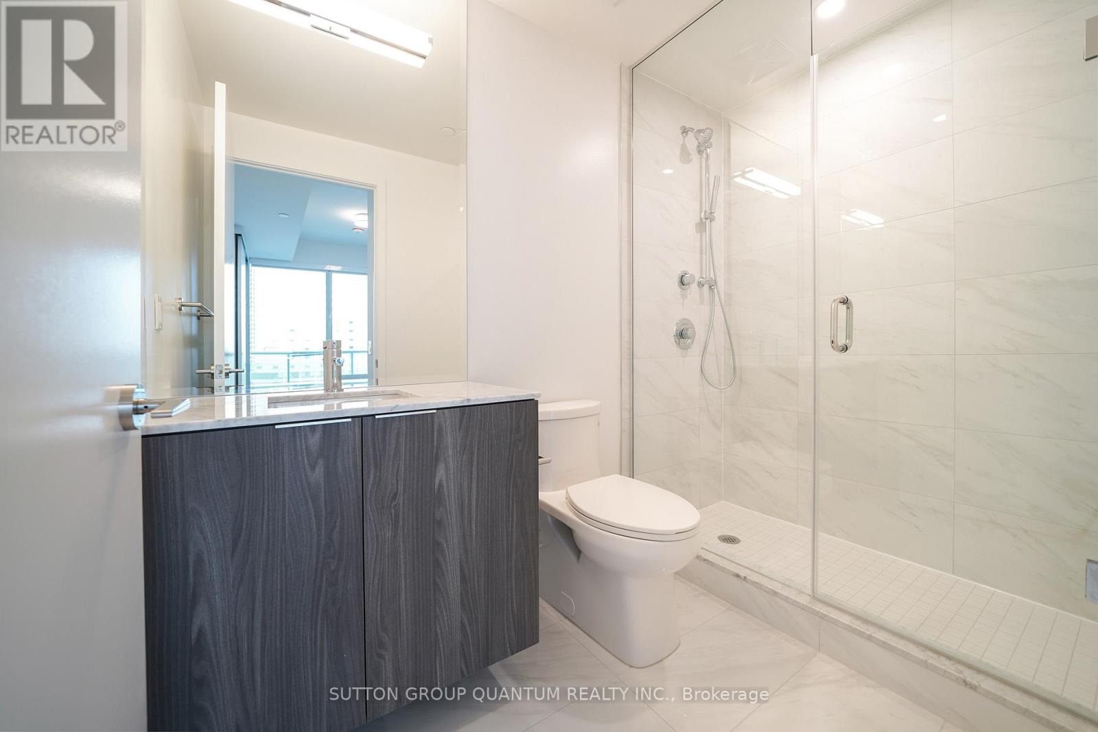 912 - 15 Queens Quay E, Toronto, Ontario  M5E 0C5 - Photo 11 - C13012118