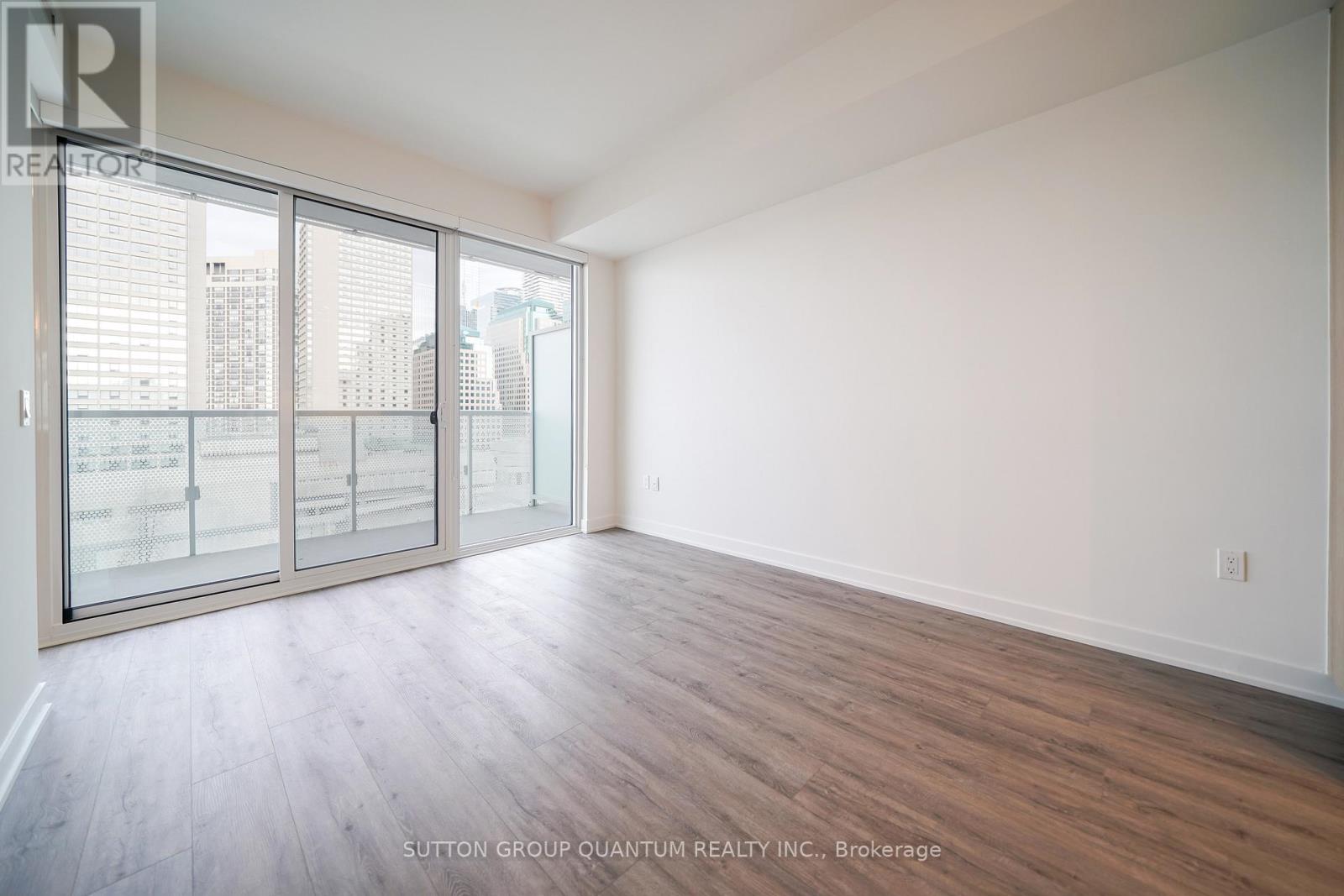 912 - 15 Queens Quay E, Toronto, Ontario  M5E 0C5 - Photo 7 - C13012118