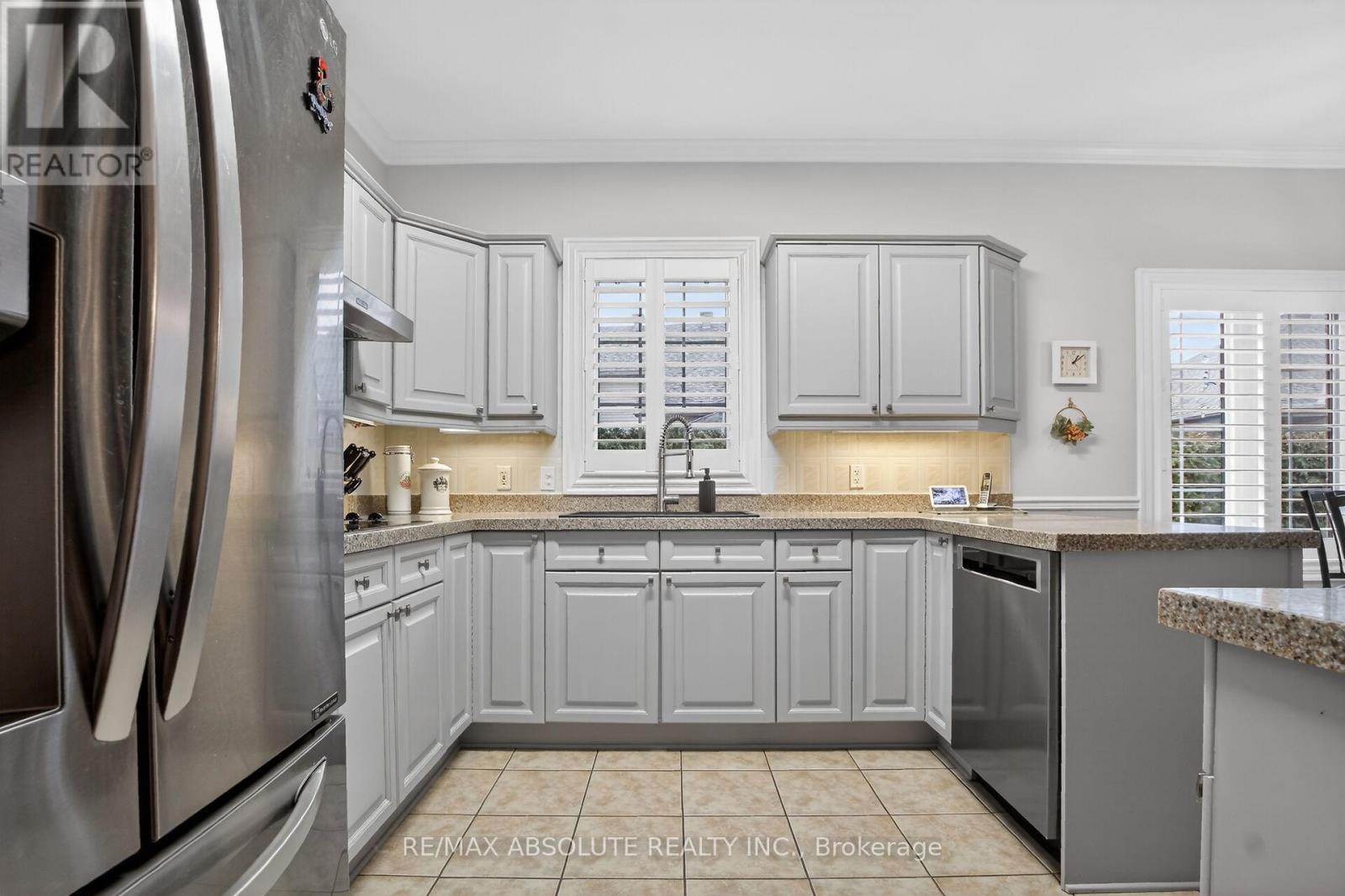 19 Goldora Private, Ottawa, Ontario  K2T 1K8 - Photo 12 - X13012086