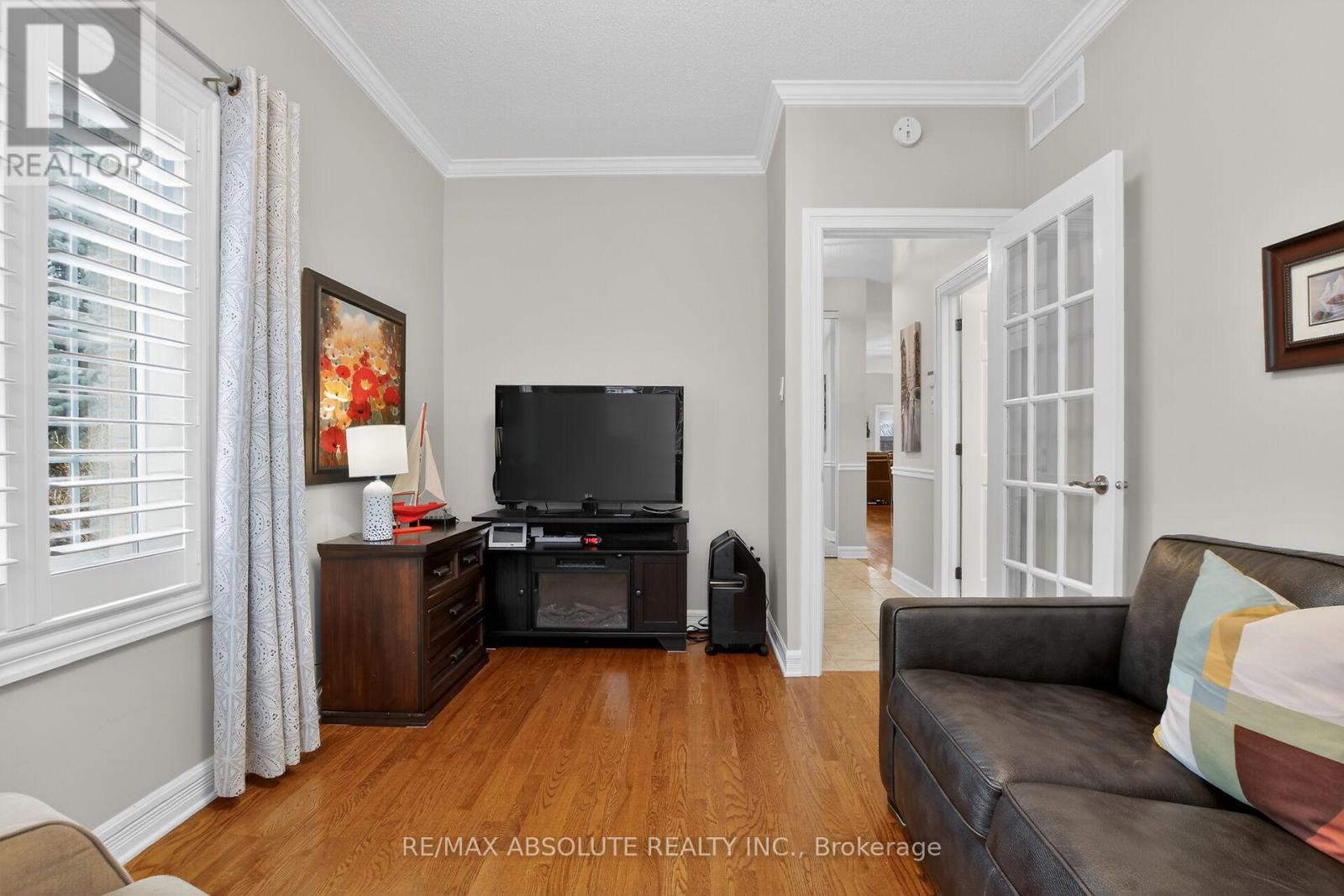 19 Goldora Private, Ottawa, Ontario  K2T 1K8 - Photo 5 - X13012086