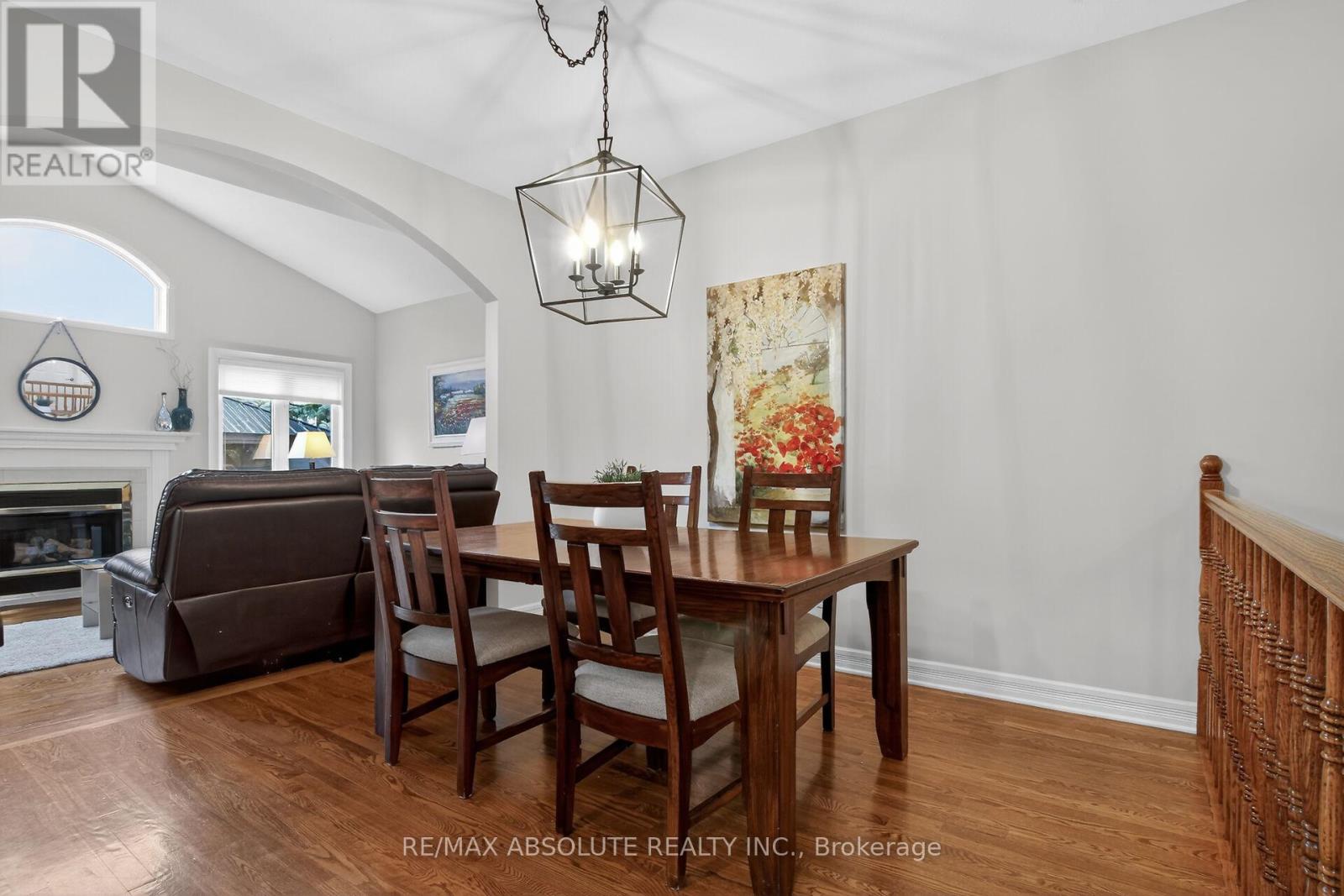 19 Goldora Private, Ottawa, Ontario  K2T 1K8 - Photo 7 - X13012086