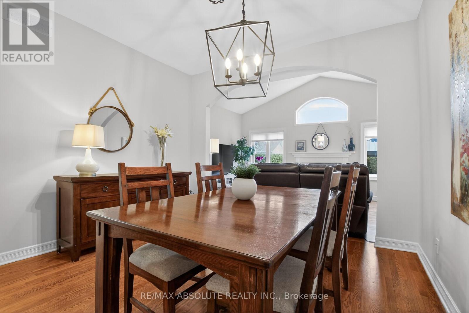 19 Goldora Private, Ottawa, Ontario  K2T 1K8 - Photo 8 - X13012086