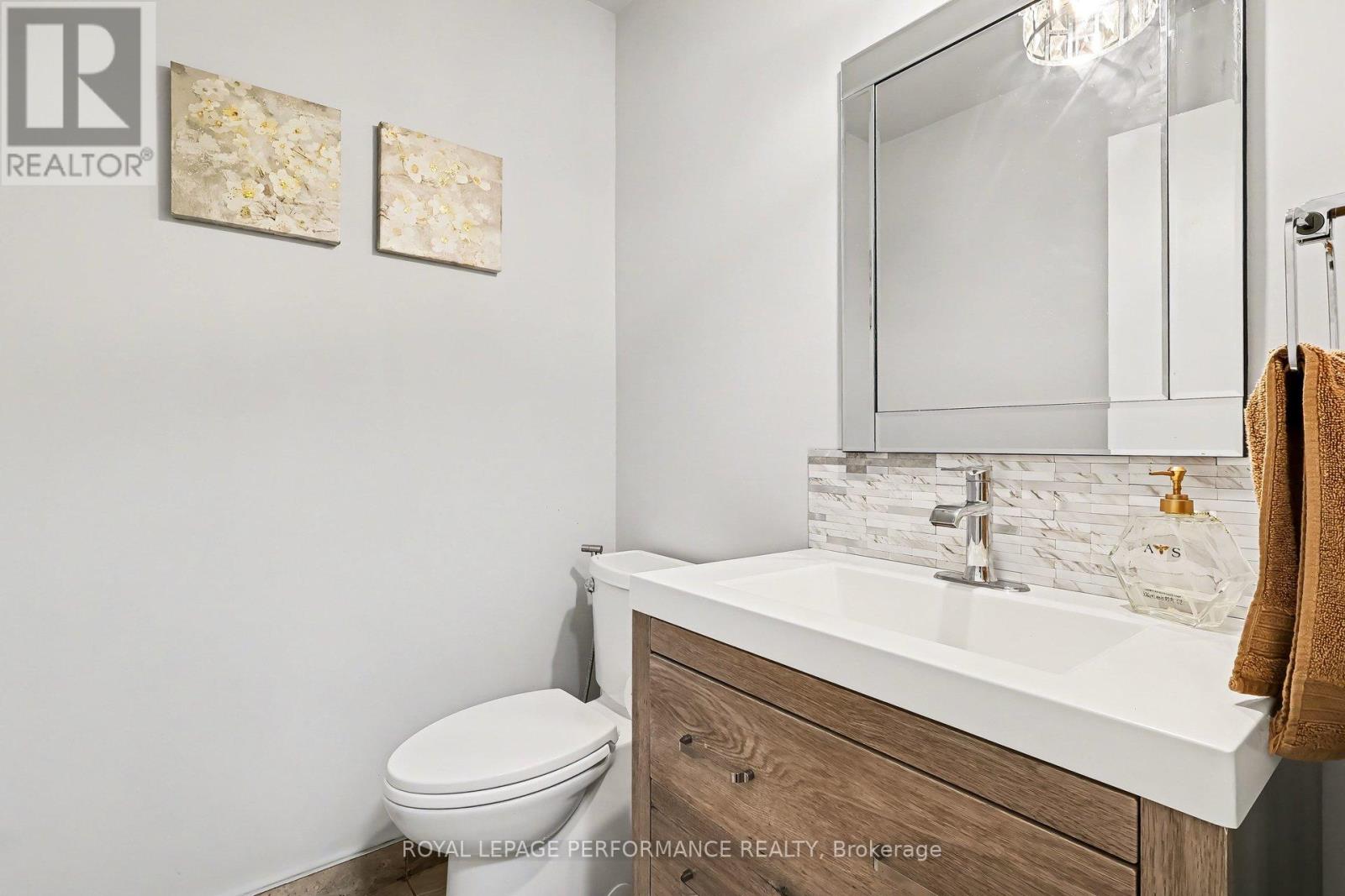 6417 St Louis Drive, Ottawa, Ontario  K1C 2X9 - Photo 20 - X13012130