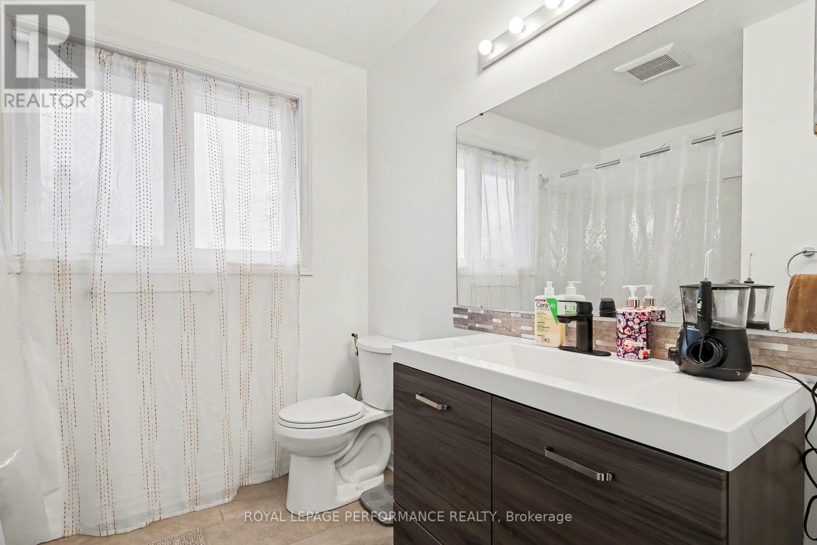 6417 St Louis Drive, Ottawa, Ontario  K1C 2X9 - Photo 24 - X13012130