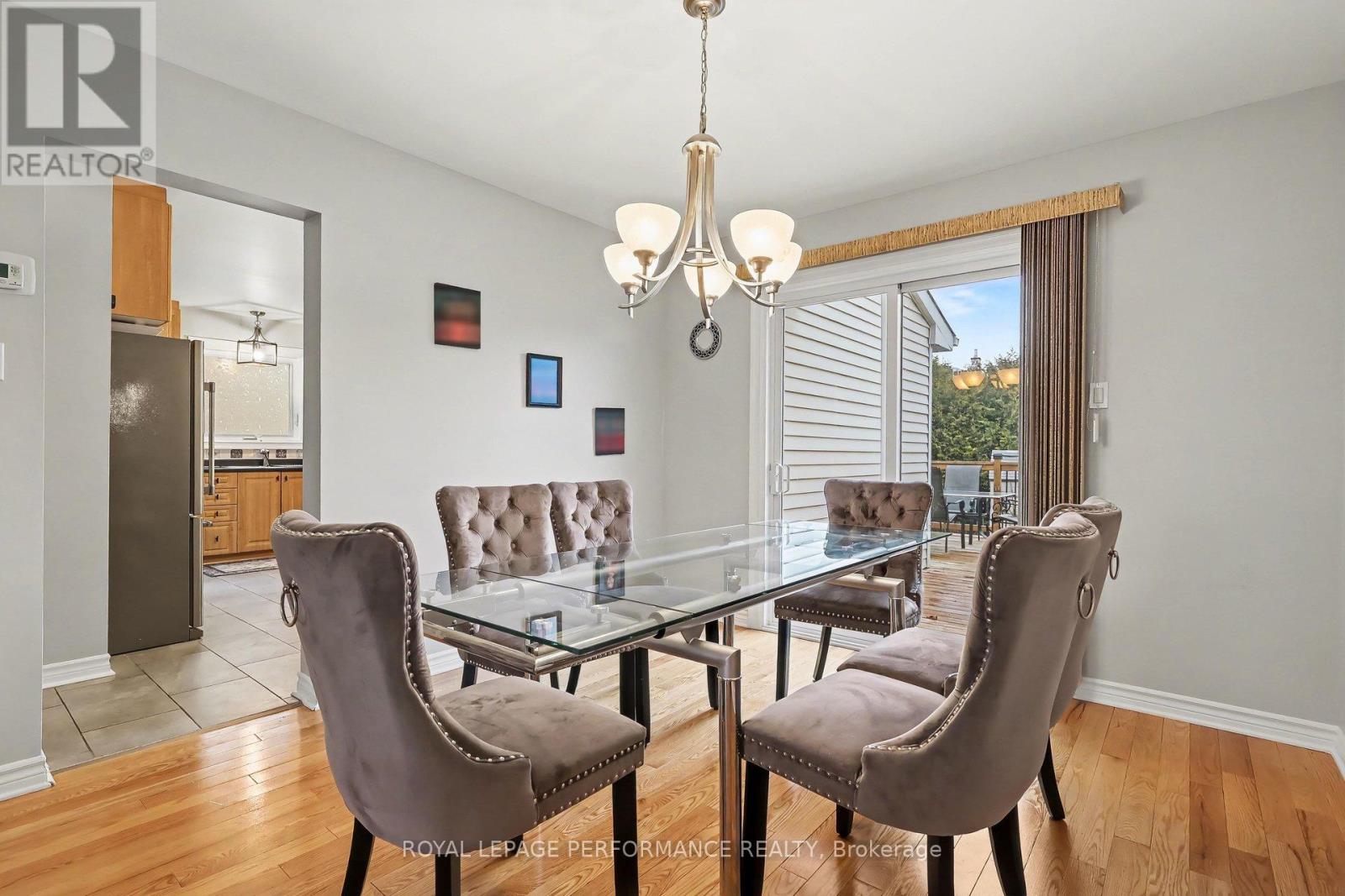 6417 St Louis Drive, Ottawa, Ontario  K1C 2X9 - Photo 6 - X13012130